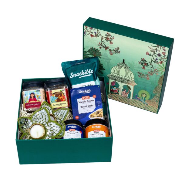 The Emerald Festive Box